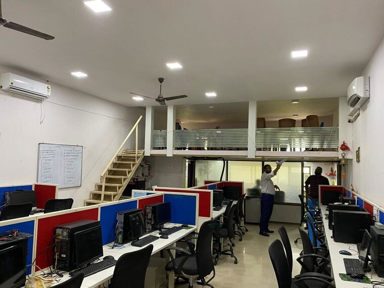 Team Area, dattani-plaza Commercial Office Space 600 Sq.Ft. In Sakinaka Mumbai 9989690