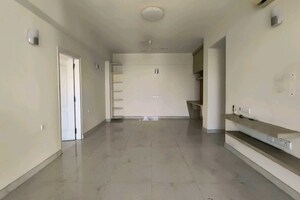 Building Lobby in 2 BHK Apartment at Jaypee Greens Kosmos, Sector 134 – for Sale
