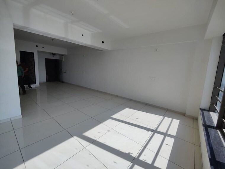 undefined, ambli Commercial Office Space 1031 Sq.Ft. In Ambli Ahmedabad 9989743