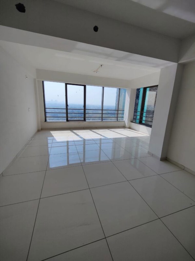 undefined, ambli Commercial Office Space 1031 Sq.Ft. In Ambli Ahmedabad 9989743