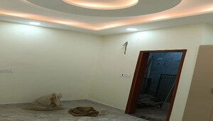 Room in 2.5 BHK Builder Floor at Shankarpura – for Sale