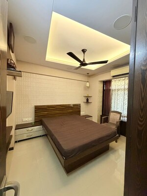 Bedroom in 2 BHK Apartment at Jaydeep Park, Majiwada – for Rent