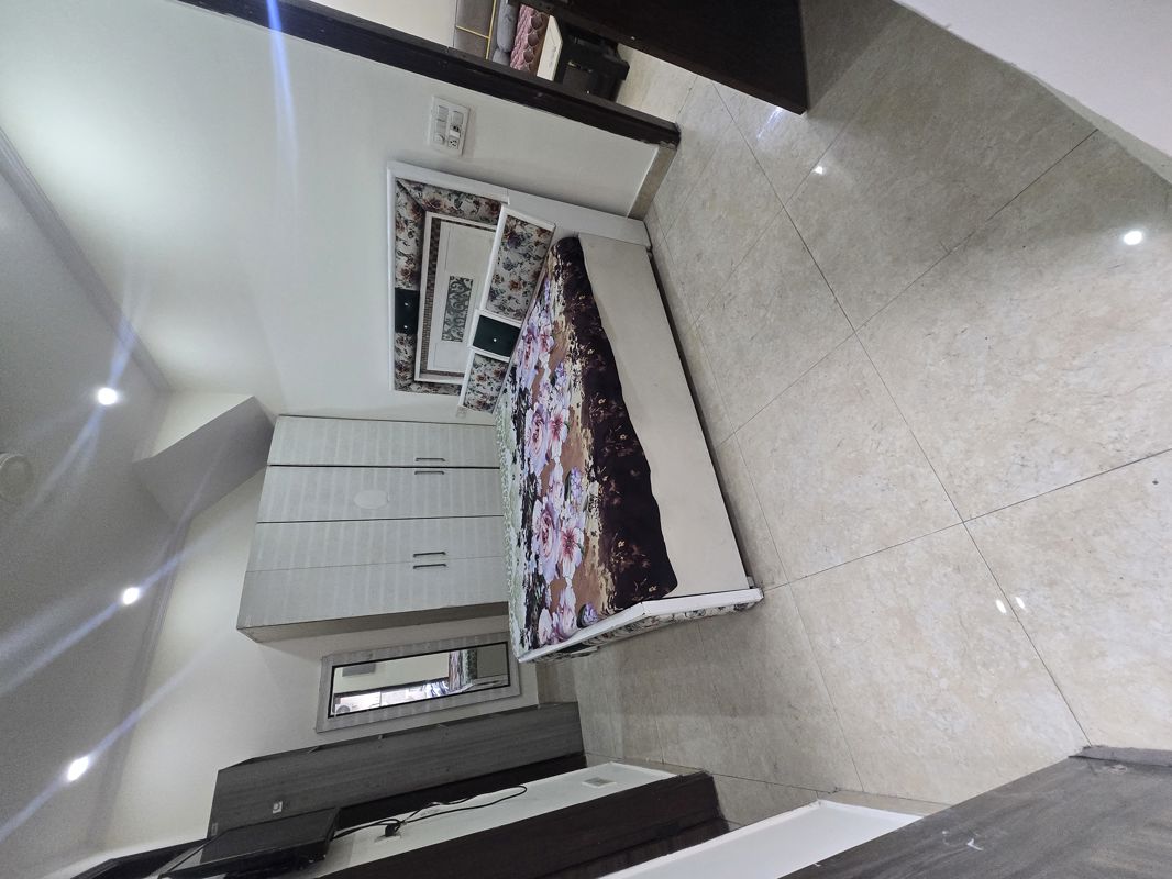1.5 BHK Apartment For Rent in Lajpat Nagar II
