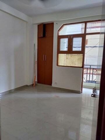 Room in 2 BHK Builder Floor at Chhajjupur – for Rent