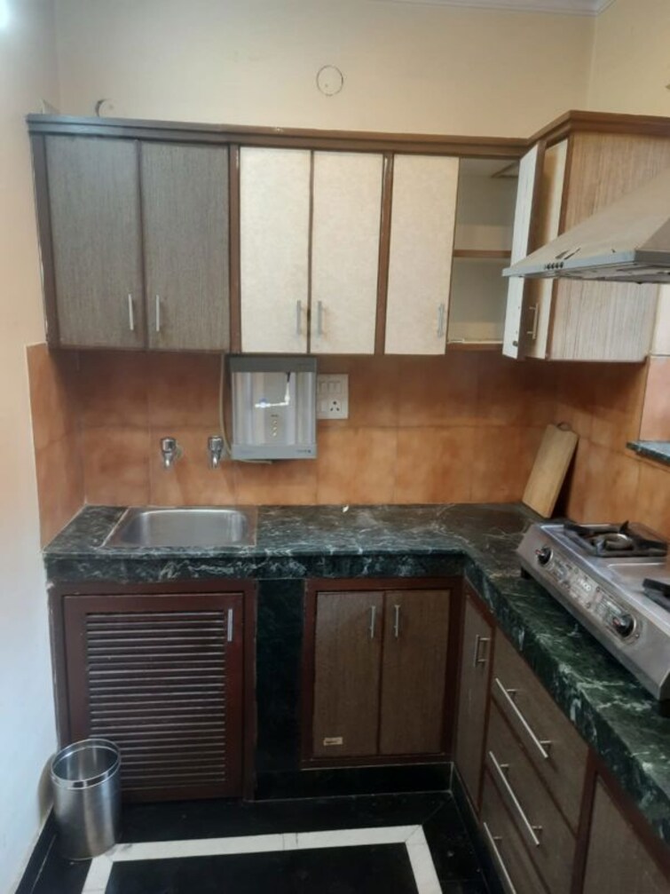 Kitchen, greater kailash i 1 Bedroom 100 Sq.Yd. Builder Floor In Greater Kailash I Delhi 9989936