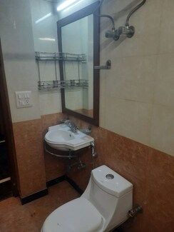 1 BHK + Pooja Room Builder Floor For Rent in Greater Kailash I