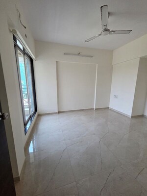 Room in 2 BHK Apartment at Cosmos Habitat, Majiwada – for Rent