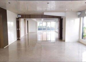 Room in 2 BHK Apartment at Arkade Aspire, Goregaon East – for Rent