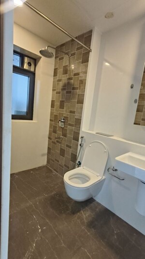 Bathroom in 3 BHK Apartment at Lodha Venezia, Parel – for Rent