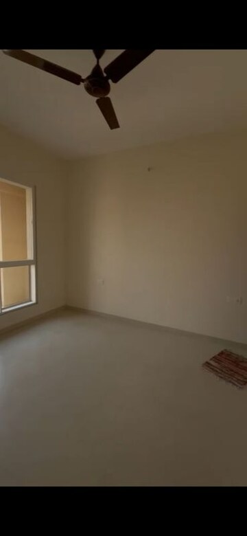 Room in 2 BHK Apartment at Dosti West County, Balkum Pada – for Rent