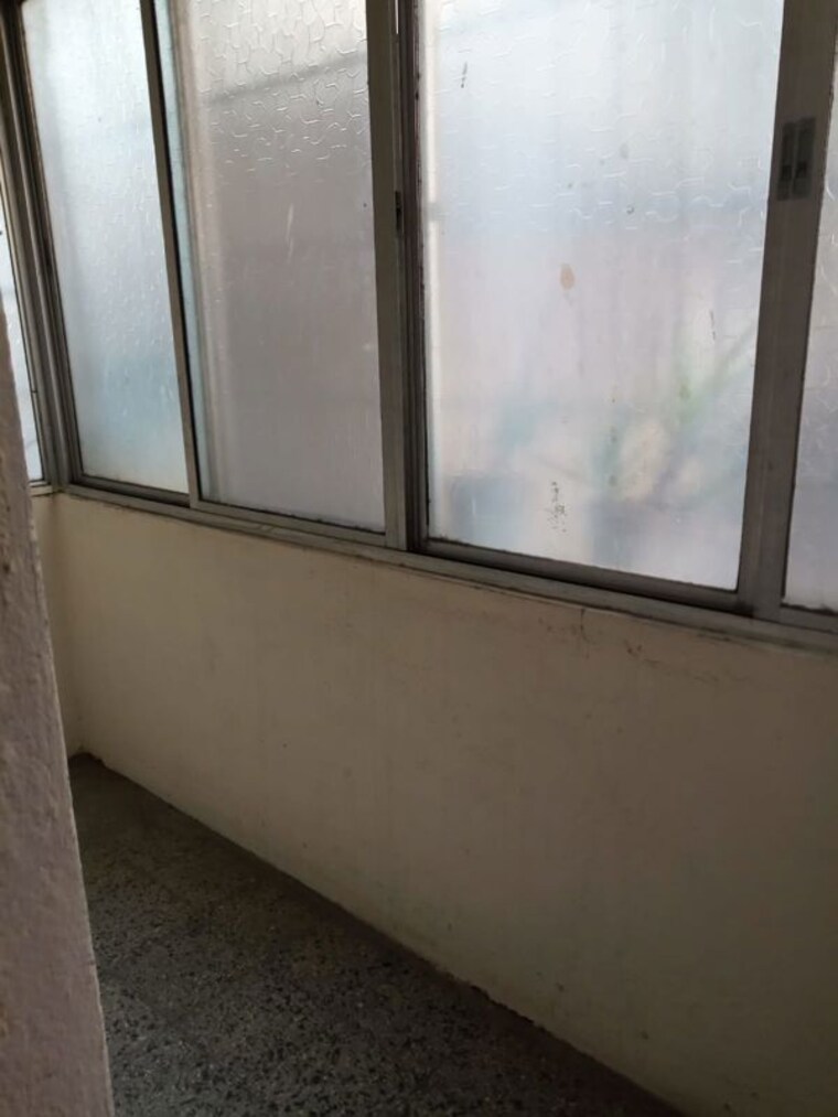 Balcony, ganesh nagar 1 Bedroom 524 Sq.Ft. Apartment In Ganesh Nagar Pune 9990243