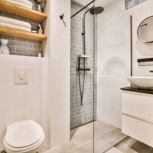 Bathroom in 3 BHK Builder Floor at Ultima 107, Sector 107 – for Sale