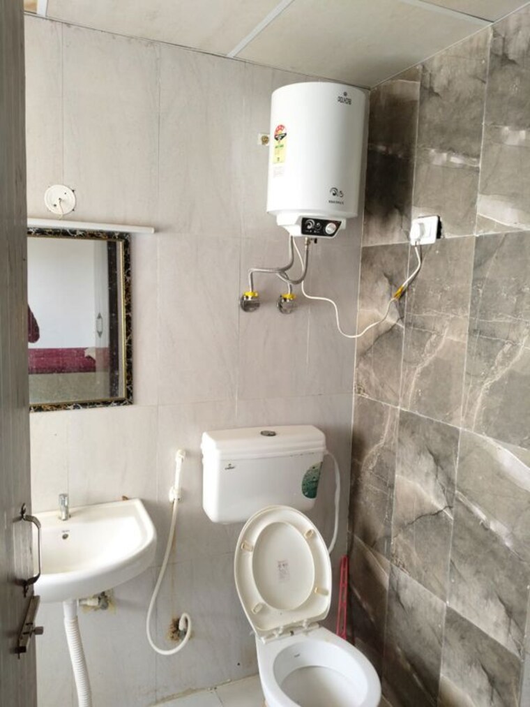 Bathroom, pivotal-riddhi-siddhi 2 Bedroom 587 Sq.Ft. Apartment In Sector 99 Gurgaon 9990390