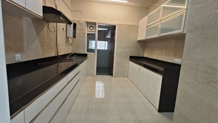 Kitchen, indiabulls-sky-forest 3 Bedroom 2921 Sq.Ft. Apartment In Lower Parel Mumbai 9990396