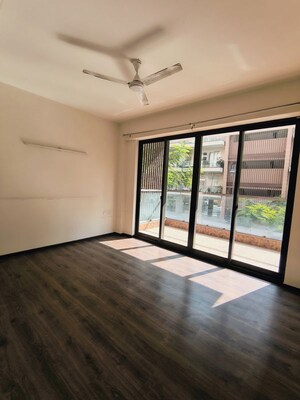 3 BHK Apartment For Rent in Adani Samsara Vilasa, Sector 63