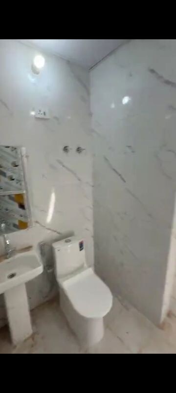 1 BHK Builder Floor For Rent in RWA Apartments Sector 72, Sector 72