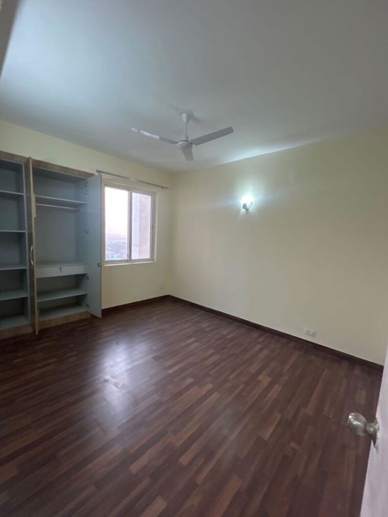 Room, jaypee-greens-kensington-park-apartment-heights 3 Bedroom 1650 Sq.Ft. Apartment In Sector 133 Noida 9990221