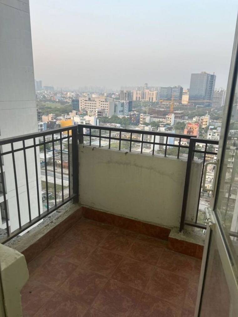 Balcony, jaypee-greens-kensington-park-apartment-heights 3 Bedroom 1650 Sq.Ft. Apartment In Sector 133 Noida 9990221