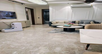 Parking in 4 BHK Builder Floor at Golf Course Extension – for Sale