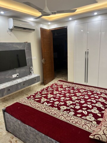 Bedroom in 4 BHK Builder Floor at Panchkula Urban Estate – for Sale