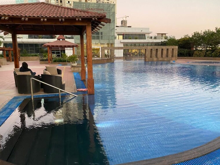 Swimming Pool, mahalaxmi-chs-worli 5 Bedroom 4090 Sq.Ft. Apartment In Worli Mumbai 9990540