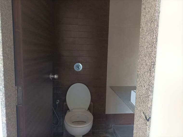 Bathroom, pushkar-7-opulance 3 Bedroom 2055 Sq.Ft. Apartment In Ambawadi Ahmedabad 9990592
