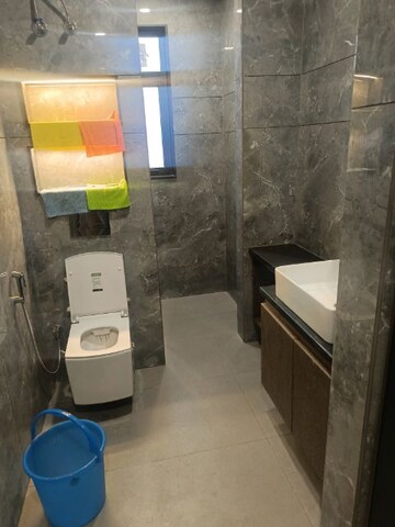Bathroom in 4 BHK Builder Floor at SS 100, Sector 49 – for Rent