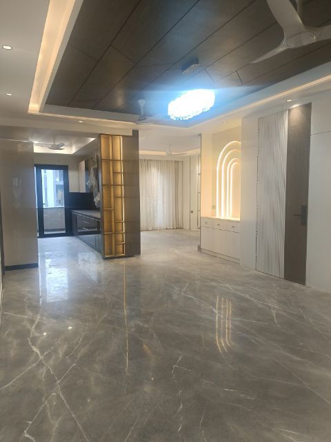 4 BHK + Servant Room Builder Floor For Rent in SS 100