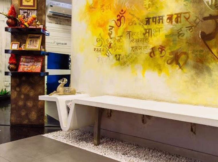 undefined, dlh-park Commercial Office Space 2400 Sq.Ft. In Malad West Mumbai 9990818