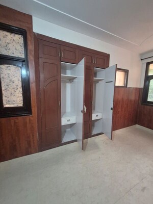 3 BHK Apartment For Rent in Sector 4 Dwarka