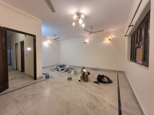 Room in 2 BHK Builder Floor at Malviya Nagar – for Rent