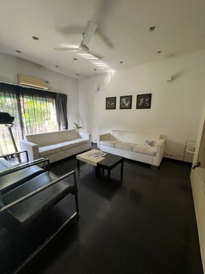 Team Area in 3 BHK Apartment at Jp Nagar Phase 7 – for Sale