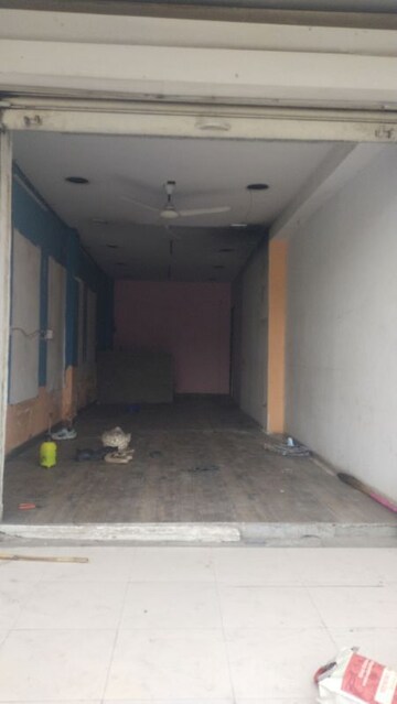  Shop For Rent in Thergaon