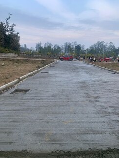 Plot For Sale in Mohabbewala