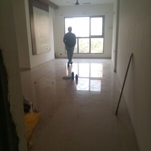 Room in 3 BHK Apartment at The Wadhwa Anmol Fortune, Goregaon West – for Rent