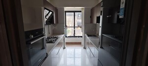 Team Area in 2 BHK Apartment at Kalpataru Magnus, Bandra East – for Rent