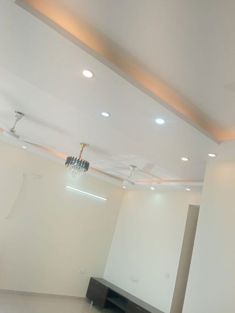 Room, omaxe-r2 3.5 Bedroom 1775 Sq.Ft. Apartment In Gomti Nagar Lucknow 9985111