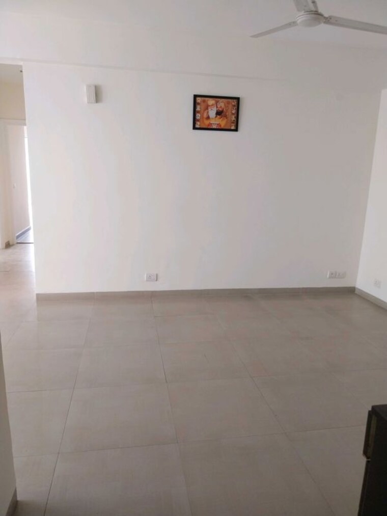 Room, chd-avenue-71 3.5 Bedroom 1485 Sq.Ft. Apartment In Sector 71 Gurgaon 9991214