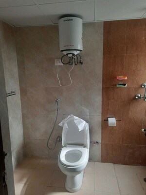 Bathroom in 3 BHK Apartment at Amrapali Heartbeat City, Sector 107 – for Rent