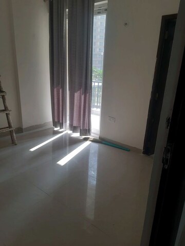 3 BHK Apartment For Rent in Amrapali Heartbeat City, Sector 107