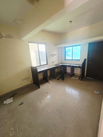 Room in 2.5 BHK Apartment at Kingson Green Villa Phase 2, Panchsheel Green – for Sale