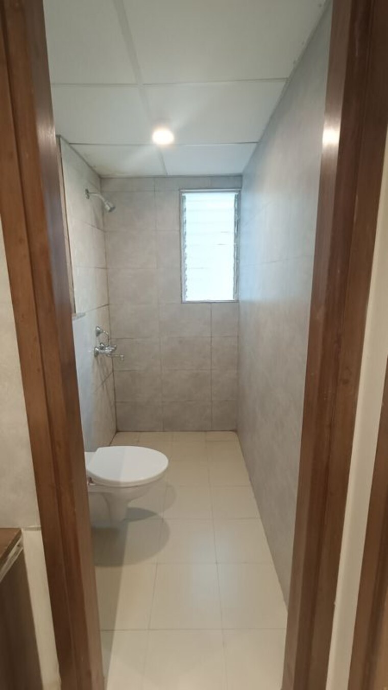 Bathroom, sanpada 2 Bedroom 1015 Sq.Ft. Apartment In Sanpada Navi Mumbai 9991875
