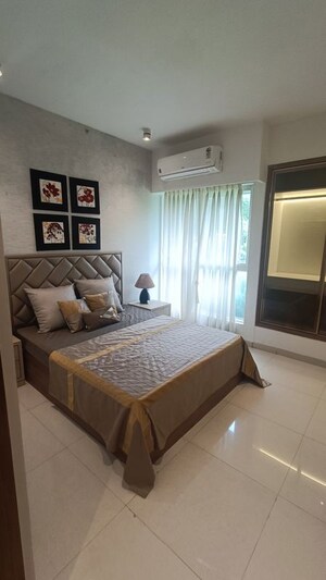 Bedroom in 2 BHK Apartment at Sanpada – for Rent