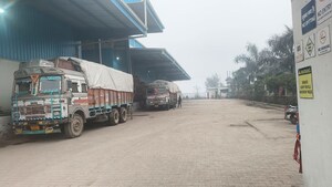 Parking in  Warehouse at Sidcul – for Rent