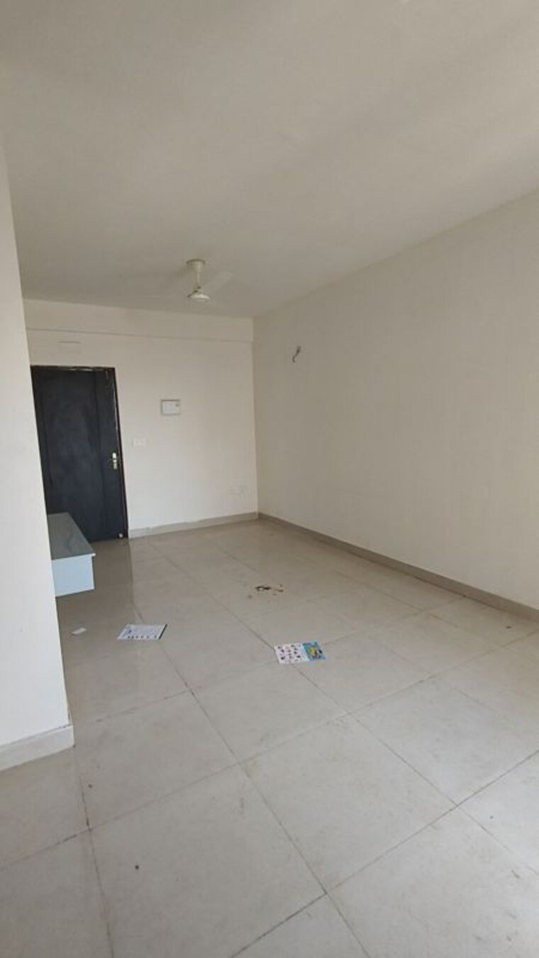 Room, signature-global-proxima-phase-2 2 Bedroom 685 Sq.Ft. Apartment In Sector 89 Gurgaon 9991966