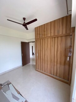 2 BHK + Pooja Room Apartment For Rent in Signature Global Proxima Phase 2