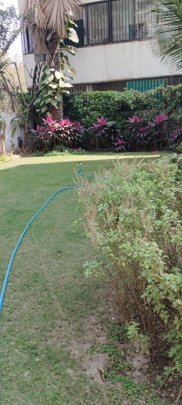 5 BHK Villa – Garden View at Thaltej - for Sale