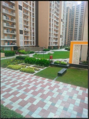2 BHK Apartment – Garden View at Rishita Manhattan, Gomti Nagar - for Rent