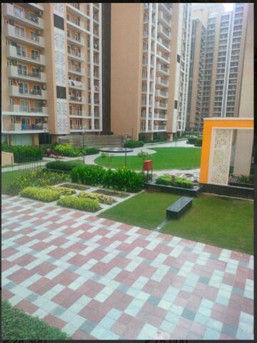 2 BHK Apartment – Garden View at Rishita Manhattan, Gomti Nagar - for Rent