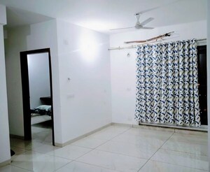 Master Bedroom in 2 BHK Apartment at Rishita Manhattan, Gomti Nagar – for Rent